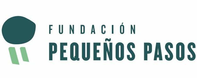 logo fundación pequeños pasos